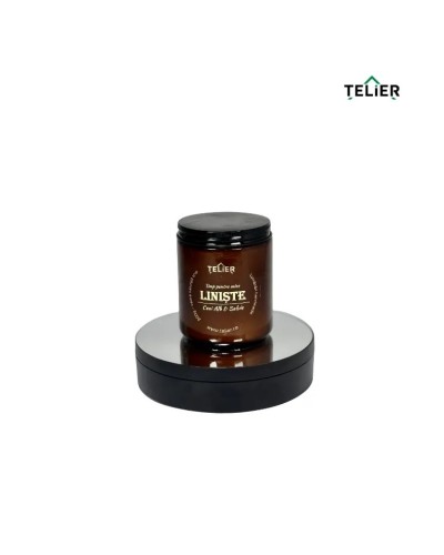 Lumânare parfumată din ceară de soia cu ceai alb și salvie – LINIȘTE Telie