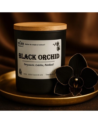 Lumânare parfumată Black Pearl Orchid în borcan de sticlă cu capac de bambus – Telier