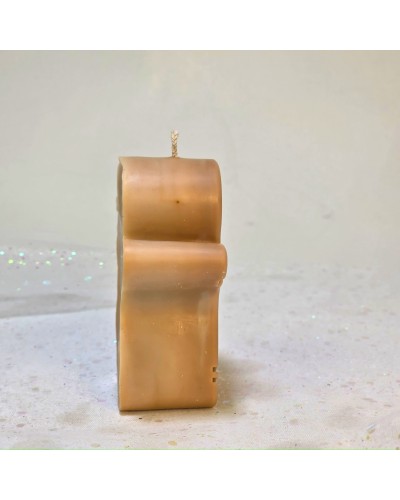 Lumânare Decorativă „Turtă Dulce” – Parfum Brad Crud, 87 g