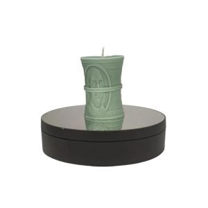 Lumânare decorativă parfumată din ceară de soia, model teanc de bani verde, Teanc de Dorințe Telier