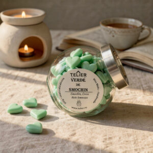 Wax Melts parfumate Verde de Smochin din ceară de soia naturală, 100 g, cu aromatizator ceramic și aromă verde inspirată de frunzele de smochin.